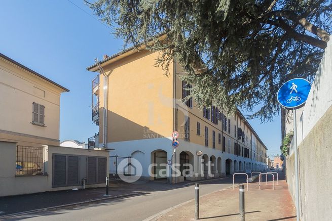 Ufficio in commerciale in Via San Rainaldo 25