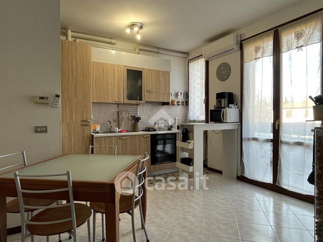 Appartamento in residenziale in Via Luigi Vanvitelli 13