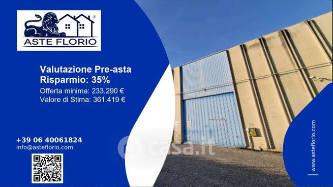 Capannone in commerciale in Via Andrea Palladio