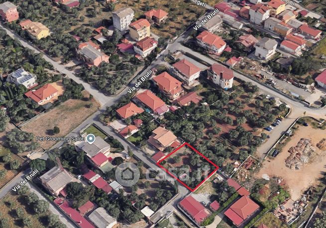 Terreno agricolo in commerciale in Via dei Brutii