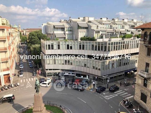 Ufficio in commerciale in Rotonda dei Mille