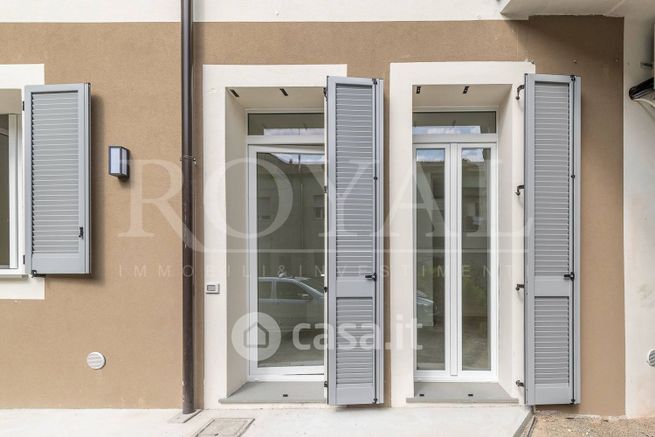Appartamento in residenziale in Via A. Villa 56