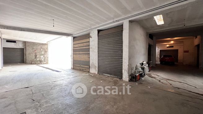 Garage/posto auto in residenziale in SS16