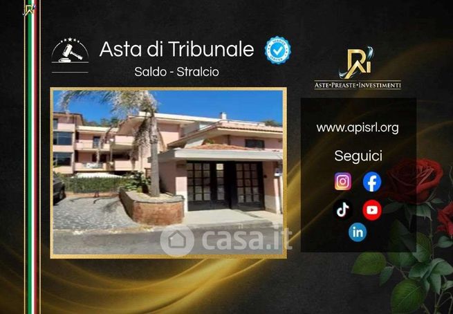 Appartamento in residenziale in Via Litteri 64
