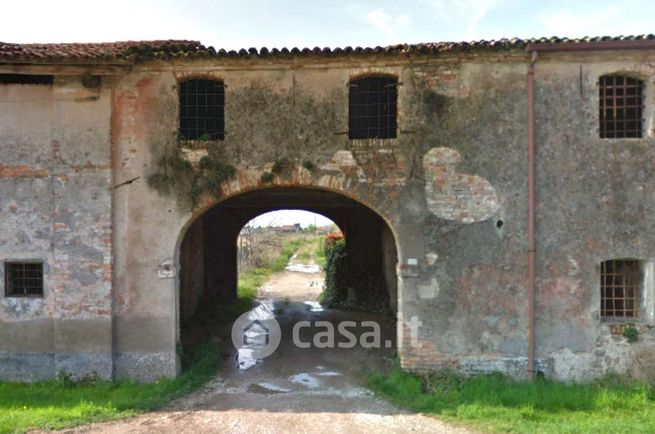 Rustico/casale in residenziale in Via Goffredo Mameli