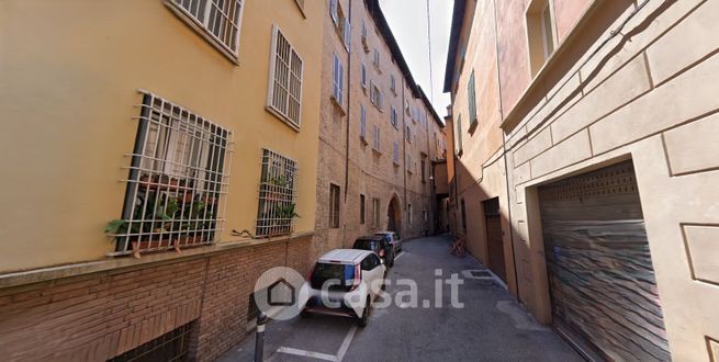 Box/posto auto in residenziale in Vicolo Bianchetti