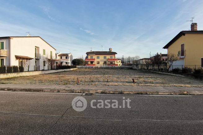 Terreno edificabile in residenziale in Via Conche