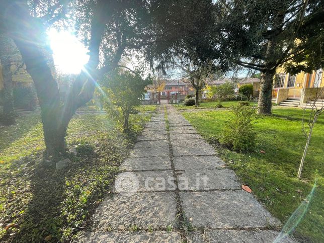 Villetta a schiera in residenziale in 