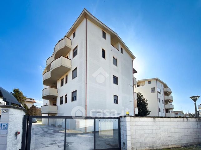 Appartamento in residenziale in Via Chiacchiaretta