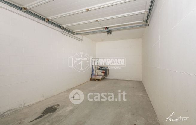 Garage/posto auto in residenziale in Via Emilia Est 343