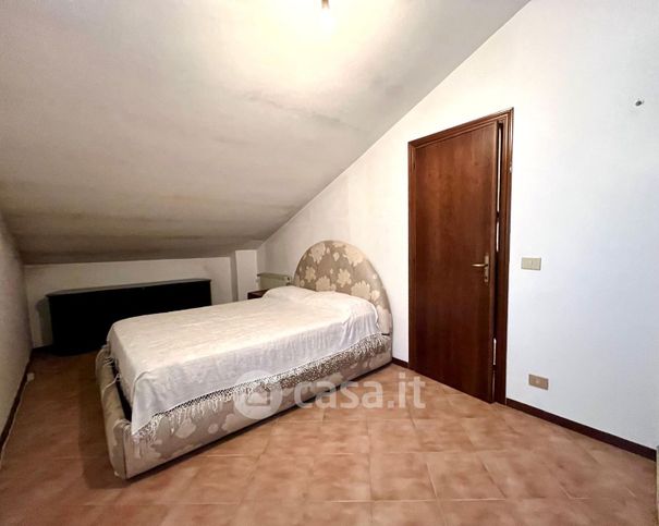 Villetta a schiera in residenziale in Via Monte Bianco 12