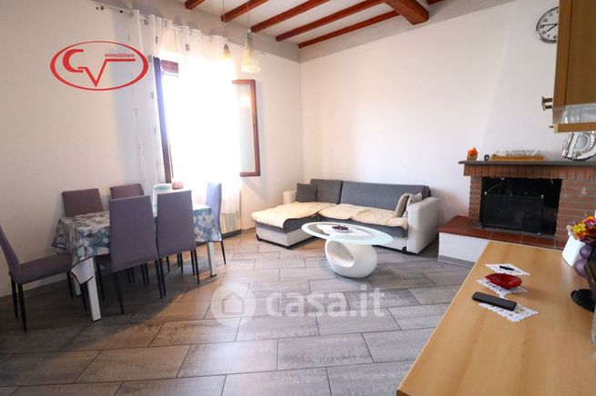 Appartamento in residenziale in Via Bani