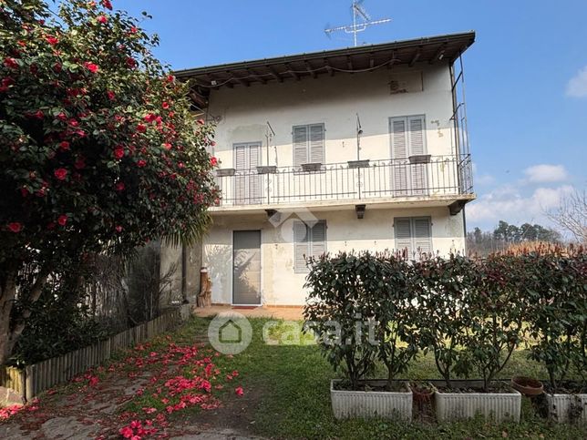 Casa indipendente in residenziale in Via Vaglio 12