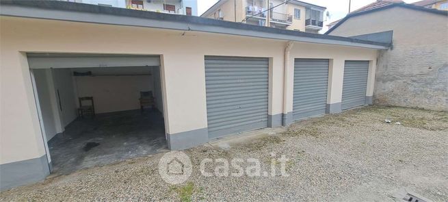 Box/posto auto in residenziale in Via Clemente Lequio 4 -8