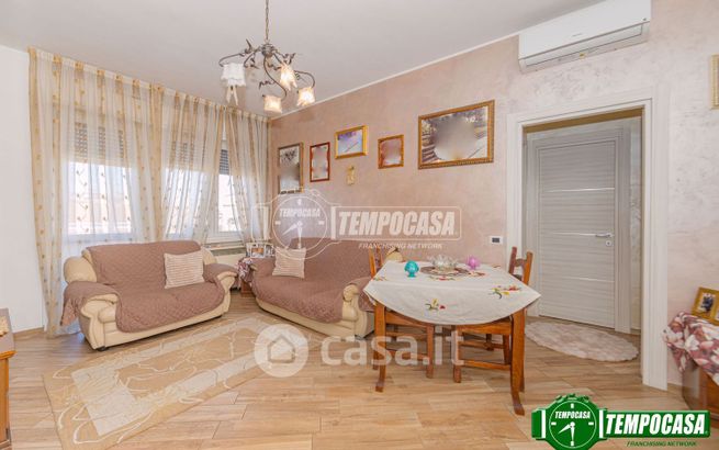 Appartamento in residenziale in Via Calabria