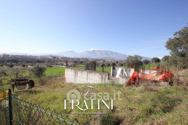 Terreno edificabile in residenziale in Via Piemonte