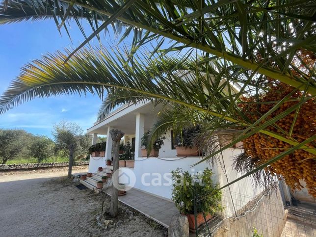 Villa in residenziale in Contrada Trinchera