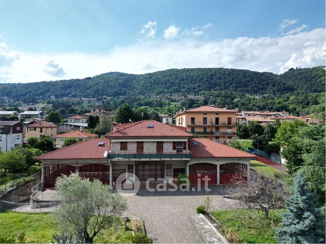 Casa indipendente in residenziale in Via Cesare Cantù 18 /A