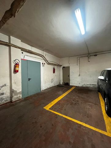 Box/posto auto in residenziale in Viale I Maggio