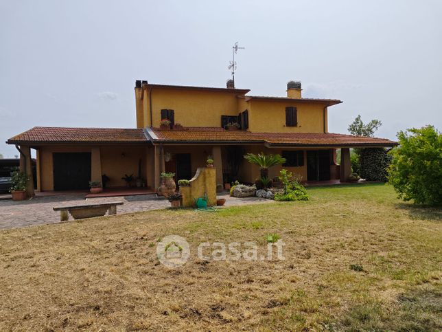 Rustico/casale in residenziale in Località Perazzeta
