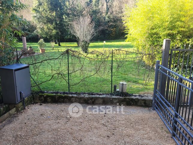 Appartamento in residenziale in Frazione Strettura