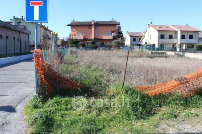 Terreno edificabile in residenziale in Via Eulero