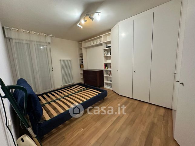 Appartamento in residenziale in Via Villafranca