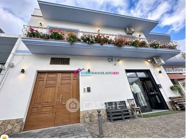 Appartamento in residenziale in Via Mario De Sena