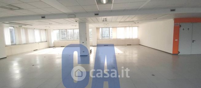 Ufficio in commerciale in Via dei Missaglia