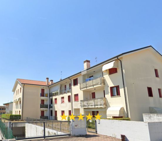 Appartamento in residenziale in Via Zateri