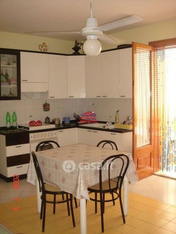 Appartamento in residenziale in Via Spiaggia
