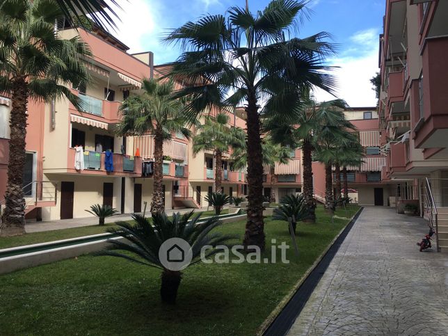 Appartamento in residenziale in Via Salvatore di Giacomo