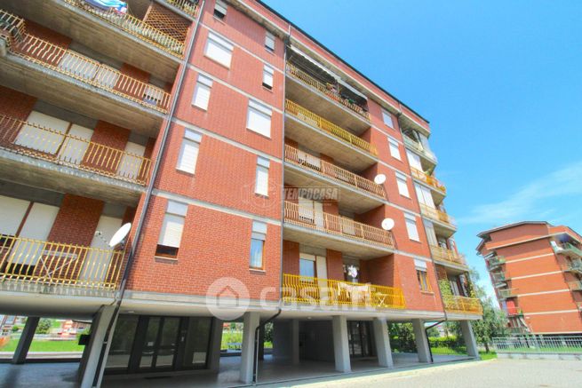 Appartamento in residenziale in Via Alessandro Manzoni 14