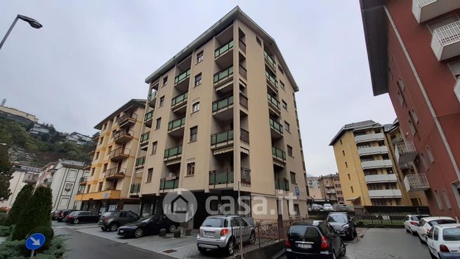 Appartamento in residenziale in Via Bosatta 4