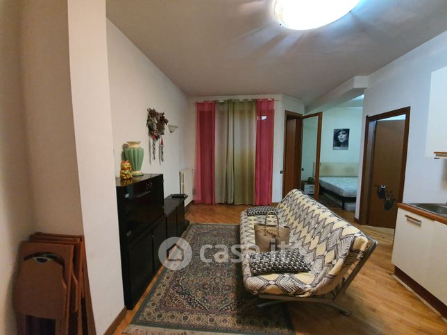 Appartamento in residenziale in Via Privata Iglesias 35