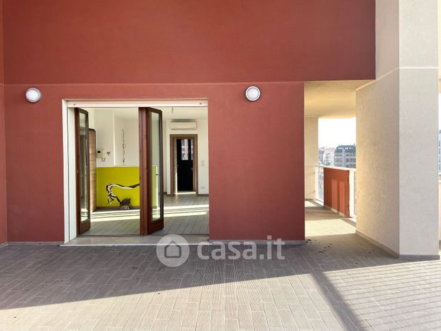 Appartamento in residenziale in Via Gardone 17