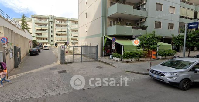 Garage/posto auto in residenziale in Via Plateja 48