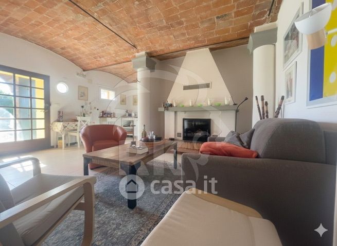 Appartamento in residenziale in Via di Jano 12
