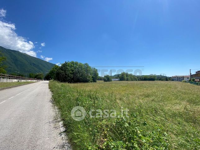 Terreno agricolo in commerciale in Via Monte Portule 3