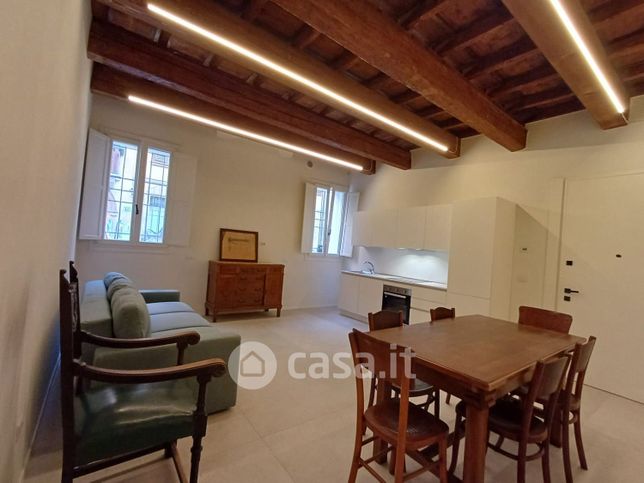 Appartamento in residenziale in Via Francesco del Cossa