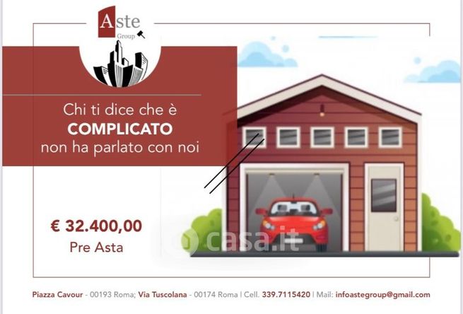 Box/posto auto in residenziale in Viale di Tor di Quinto 21