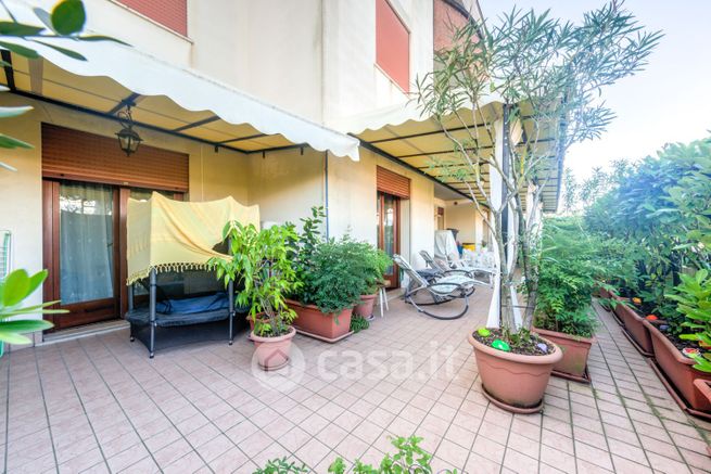 Appartamento in residenziale in Via Verlato 26