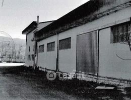 Capannone in commerciale in Via Sant' Antonello