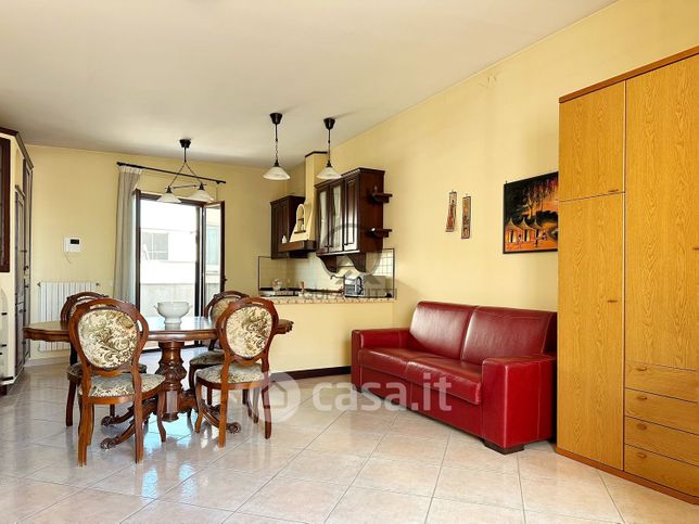 Appartamento in residenziale in Via Barletta