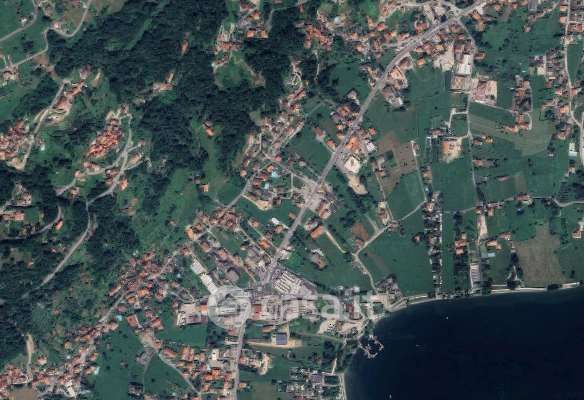Terreno agricolo in commerciale in Via Provinciale