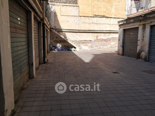 Garage/posto auto in residenziale in Via Cagliari 10