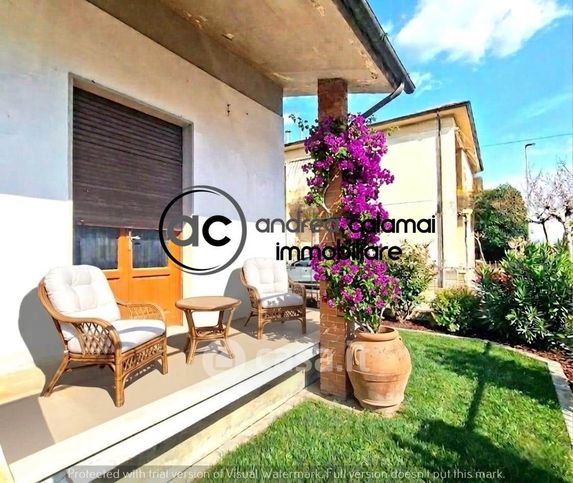 Casa indipendente in residenziale in Via Mario Romagnoli