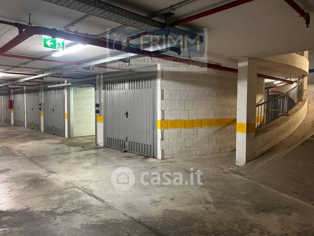 Garage/posto auto in residenziale in Via Monte Fumaiolo