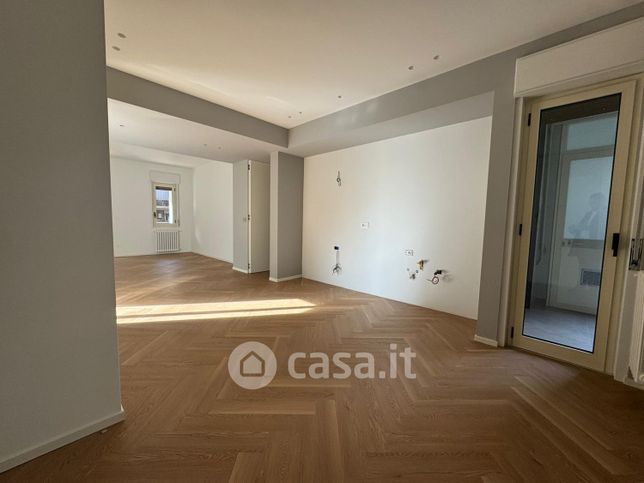 Appartamento in residenziale in Via Caronda