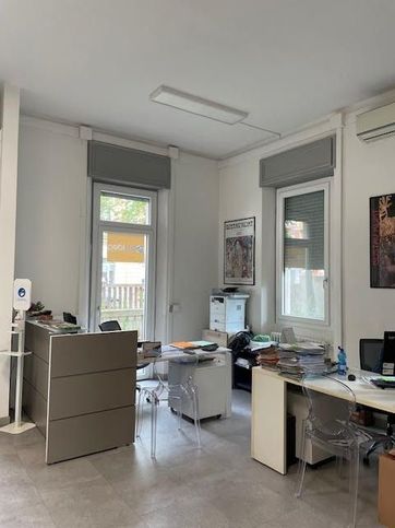 Ufficio in commerciale in Stradone Farnese 63